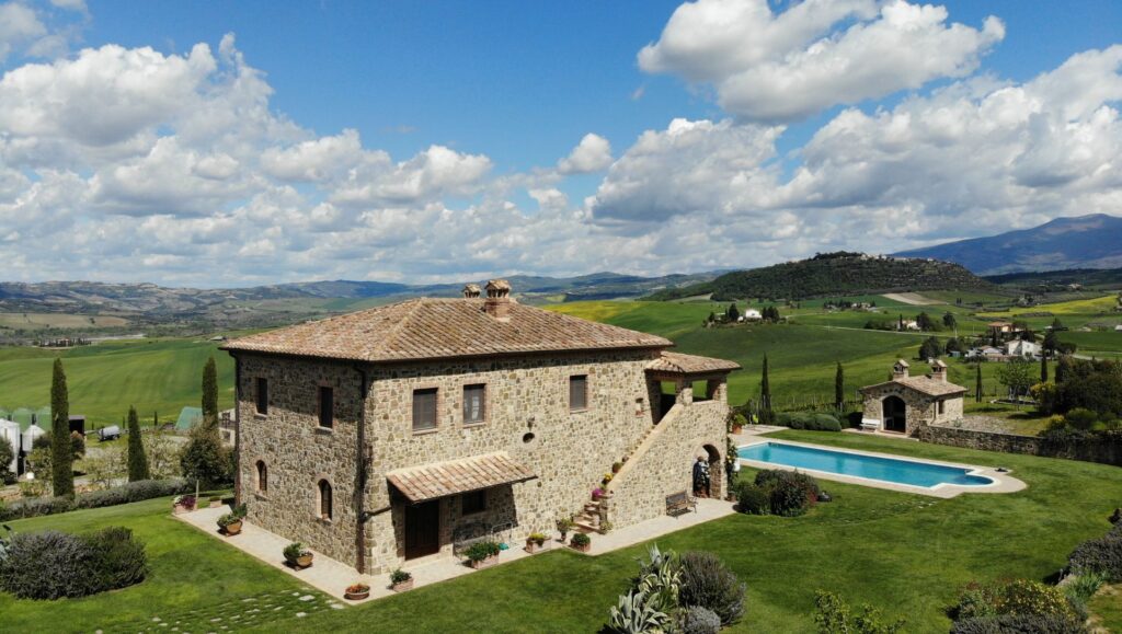 Poggio Stenti Tuscan winery